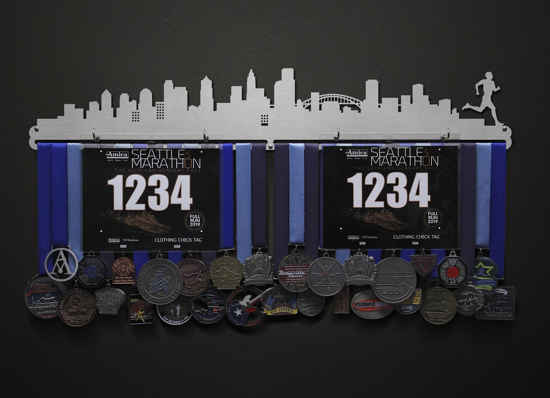 Cityscape Bib and Medal Display - Male