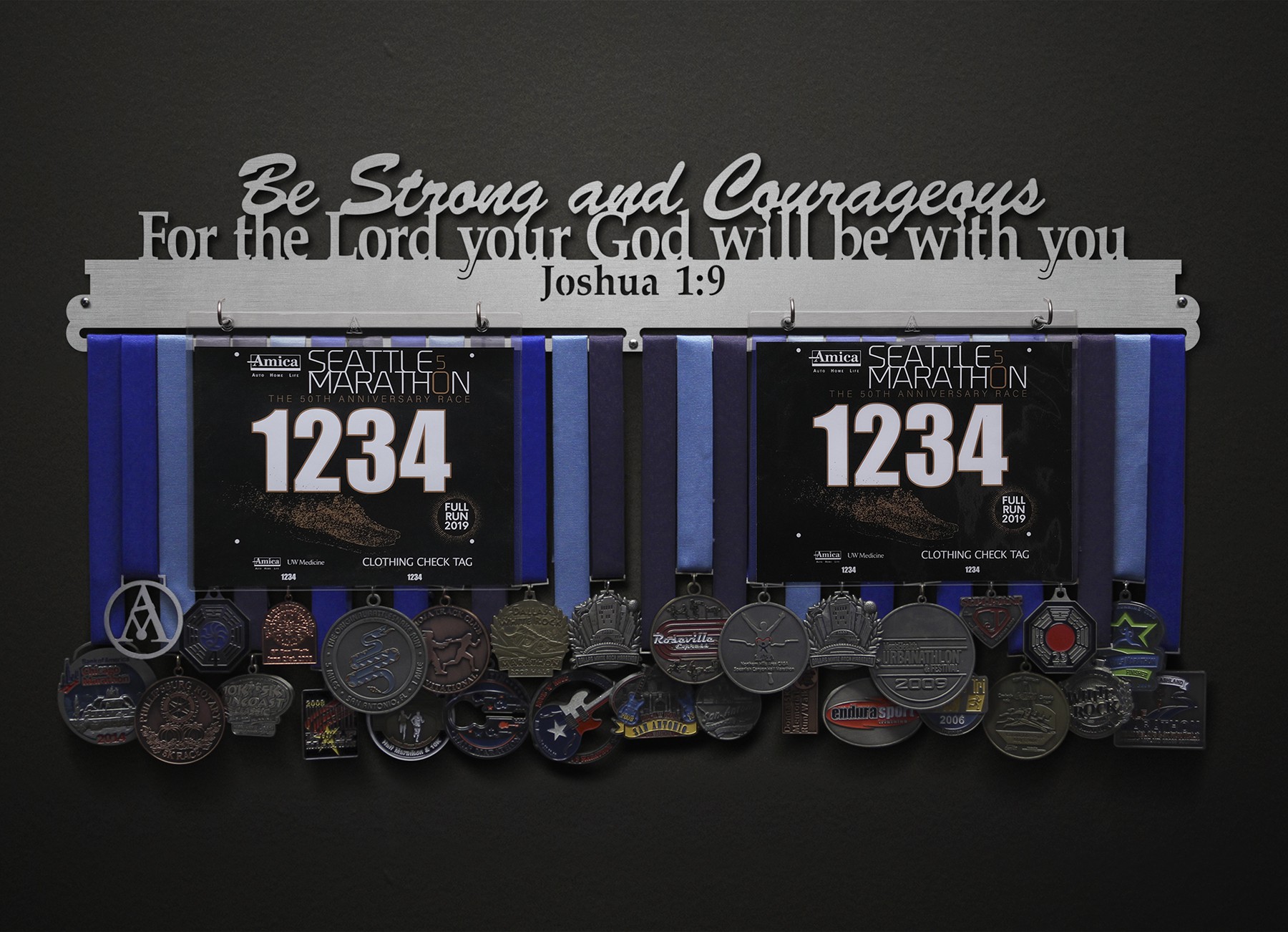 Joshua 1:9 Bib and Medal Display