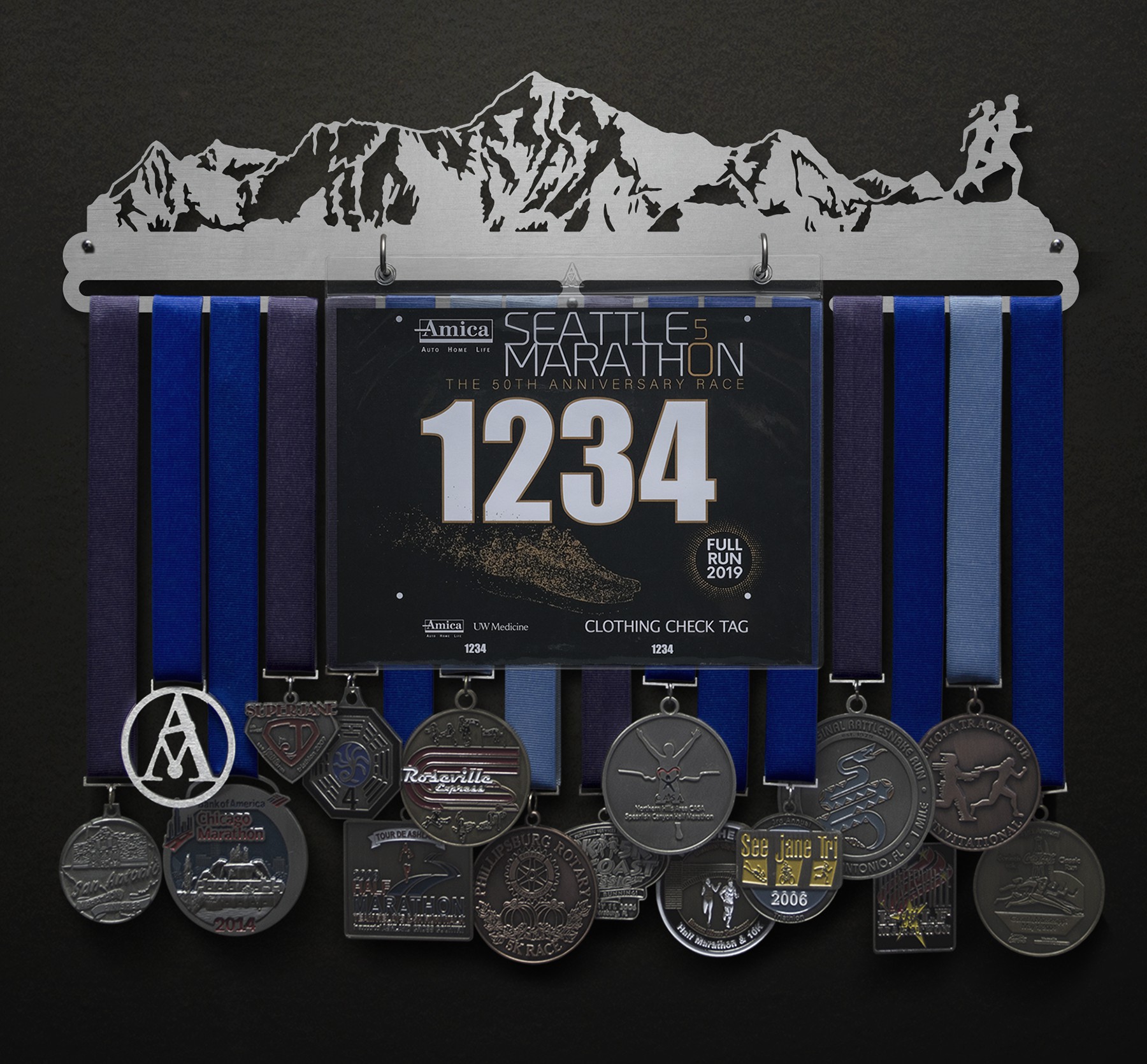 Mountainscape - Couple - Version 2 Bib and Medal Display