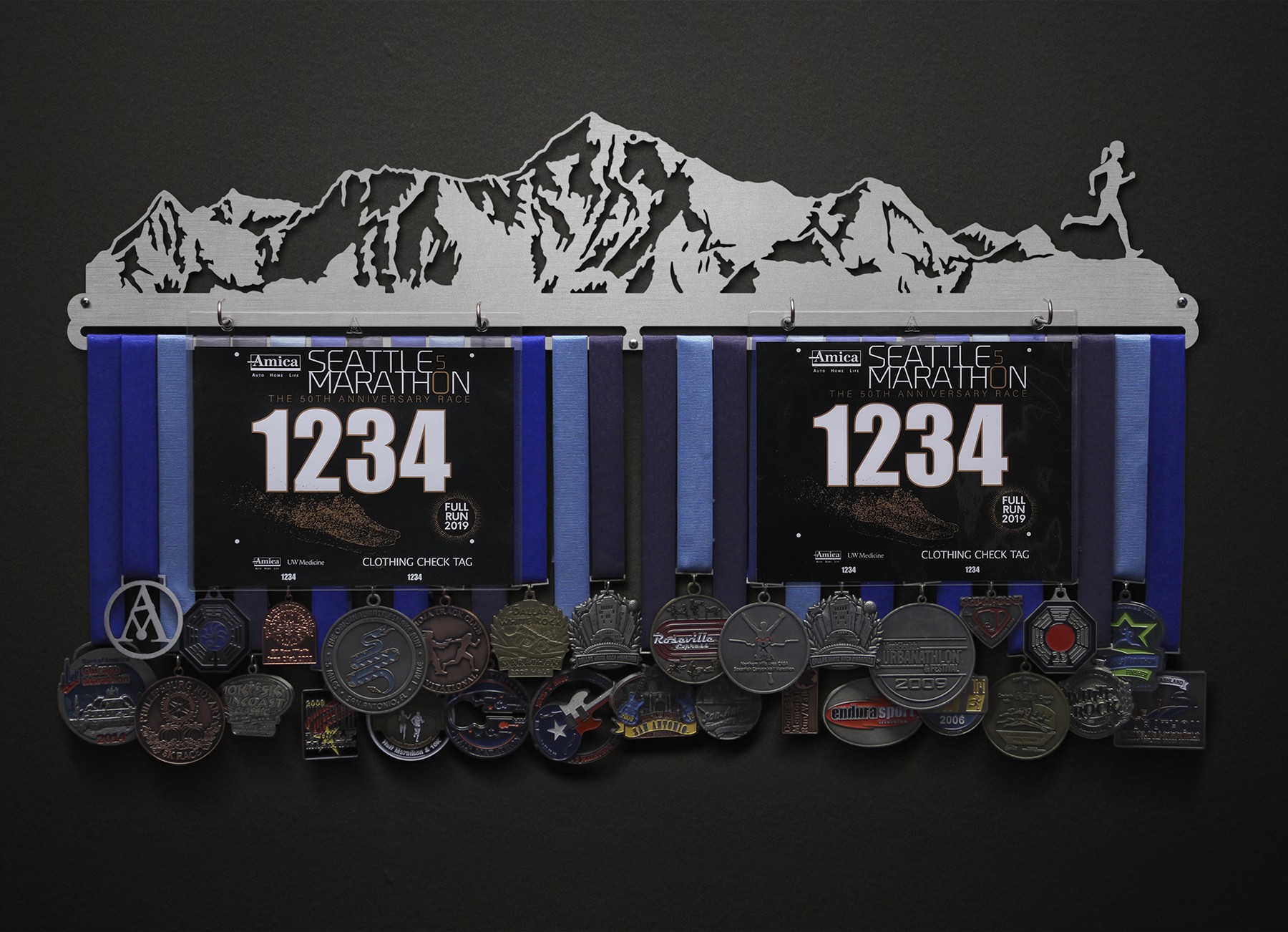 Mountainscape - Female - Version 2 Bib and Medal Display